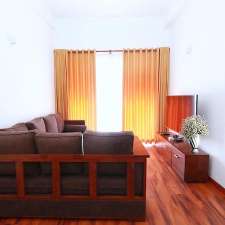 Appartamento Avenue Nuwara Eliya Esterno foto