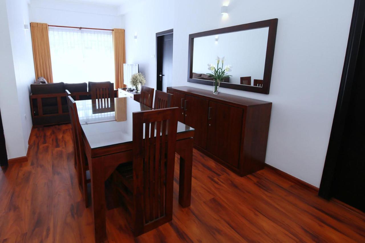 Appartamento Avenue Nuwara Eliya Esterno foto